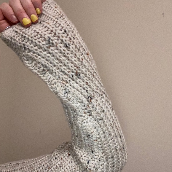 A New Day beige and cream chunky knit sweater sz L - Picture 10 of 11